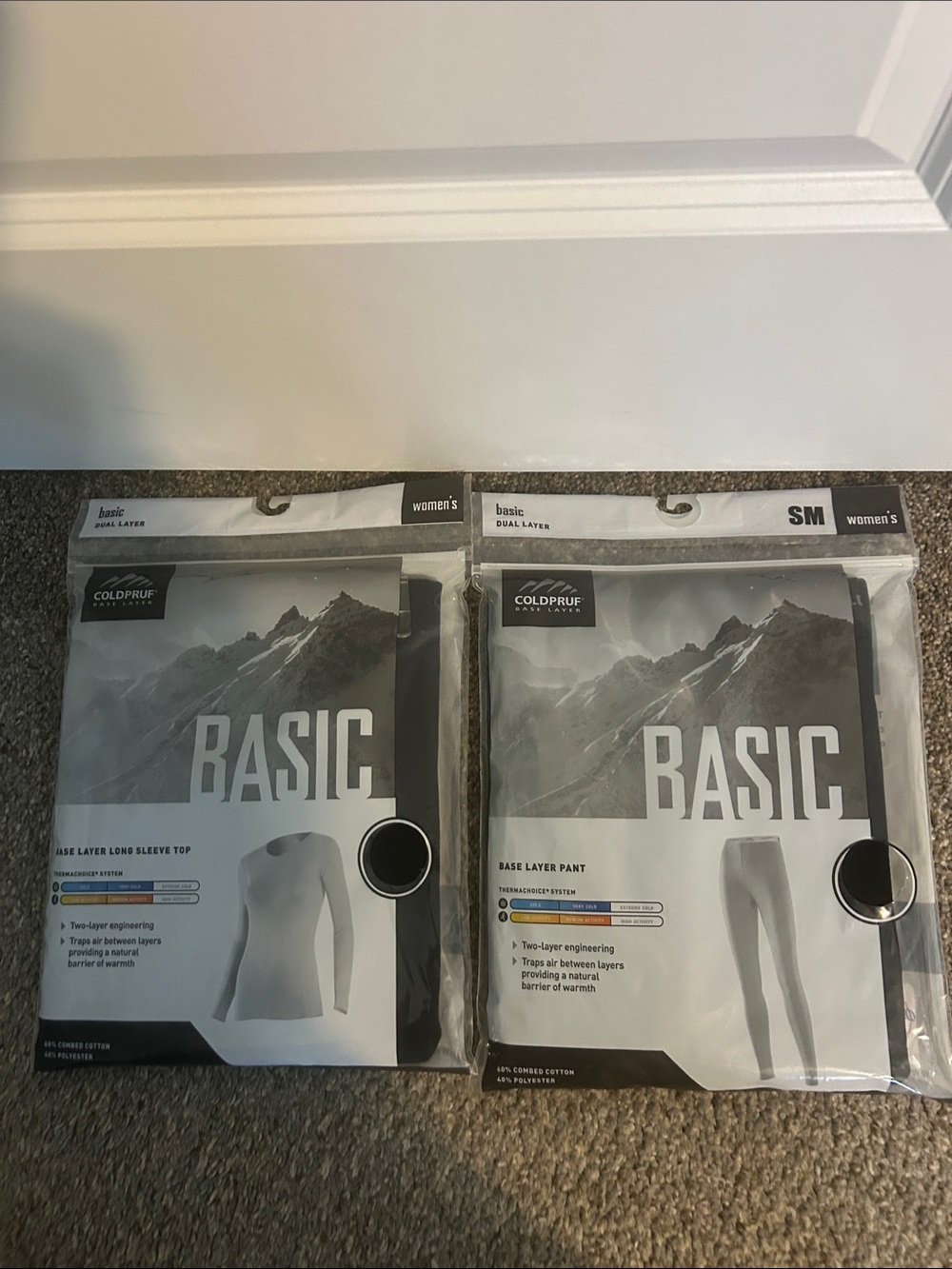 Coldpruf Basic Women's Black Base Layer Long-Sleeve Top and Pant Set - SM